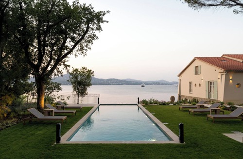 Cote d'Azur- French Riviera Villa | Anchor, waterfront villa