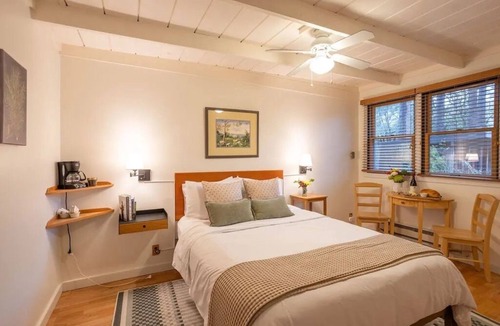 Anderson Valley Hotel | Anderson Valley Inn