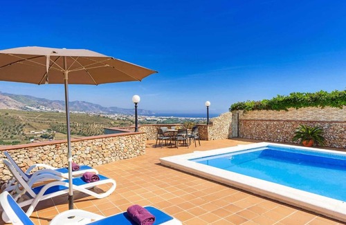 Nerja Villa | Andrea