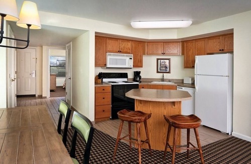 Angels Camp Resort | Angels Camp Resort 2 Bedroom W/POOL & HOT TUB