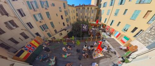 Centre Ville-Gare Hostel | Antares hostel