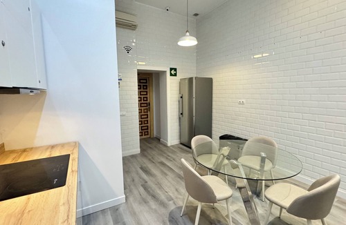 Palacio Apartment | AP Leganitos