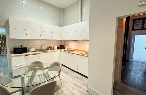 Palacio Apartment | AP Leganitos