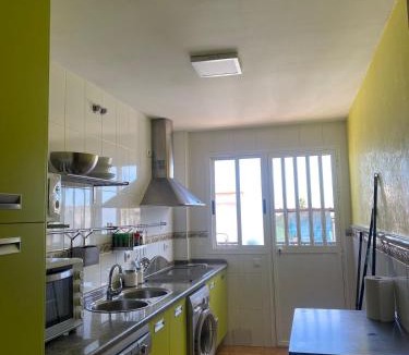 Brenes Apartment | Apartamento Acogedor con Mucha Luz