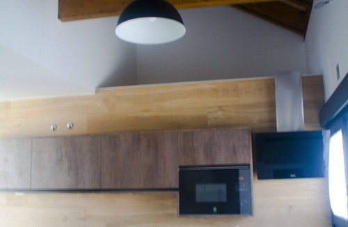 Montehermoso Apartment | Apartamento Tipo Loft en el Centro de la Población