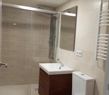 Arguedas Apartment | Apartamentos El Balconico