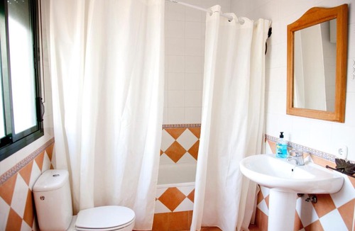 Castilblanco de los Arroyos Apartment | Apartments in Castilblanco de los Arroyos, Spain