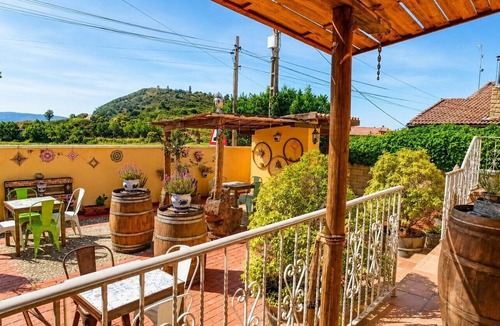 Abalos Apartment | Apartment 'El Guardaviñas El Prado' with Mountain View, Shared Terrace and Wi-Fi
