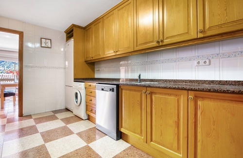 Orba Apartment | Apartment 'La Bodegueta' with Private Terrace, Wi-Fi and Air Conditioning