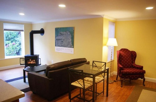 Haight-Ashbury Apartment | Ashbury Garden Studio