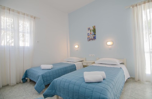 Ios Town Hotel | Athena Rooms