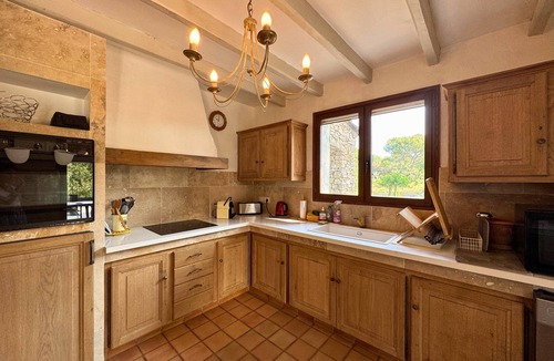 Roquebrune-sur-Argens Villa | Authentic villa with heated pool, calm & nature