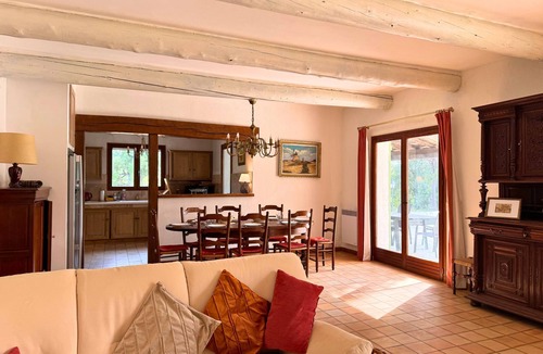 Roquebrune-sur-Argens Villa | Authentic villa with heated pool, calm & nature