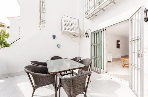 Nerja House | BAJAMAR I 6 MENYBER