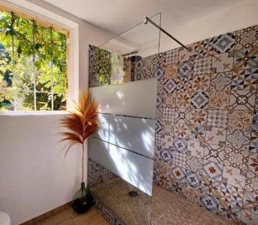 Peyrolles-en-Provence House | Bastide Cedrea