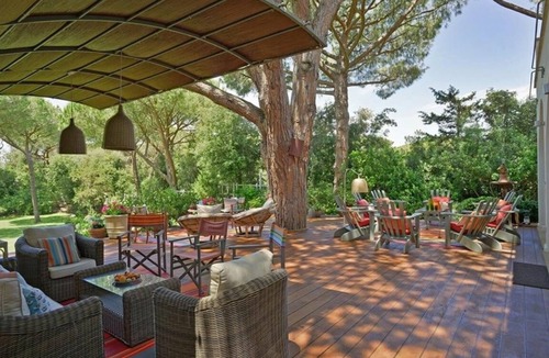 Etruscan Coast Villa | Beach Front Bibbona, an elegant 600 sqm villa with swimming pool surrounded by a beautiful garde.