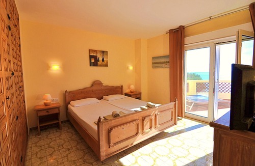 Urbanitzacio la Fustera Villa | Beach villa Castillo Margarita