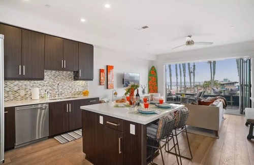 Imperial Beach Condo | BeachBreak #6 Spacious+Luxurious Beachfront Suite