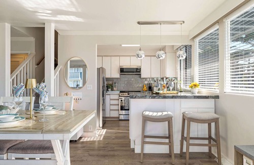 Downtown Monterey Condo | Beachfront Monterey Home Ocean Views Sleeps 4