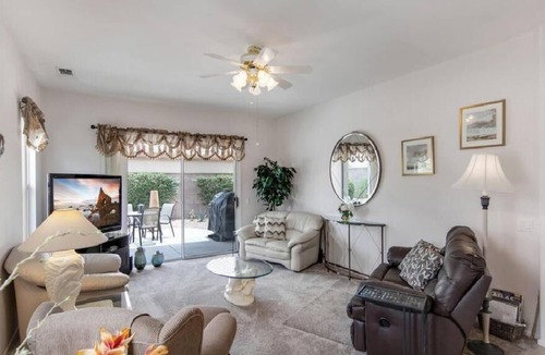 Desert Palms House | Beautiful 2 Br. Single family (83128) by Houzlet