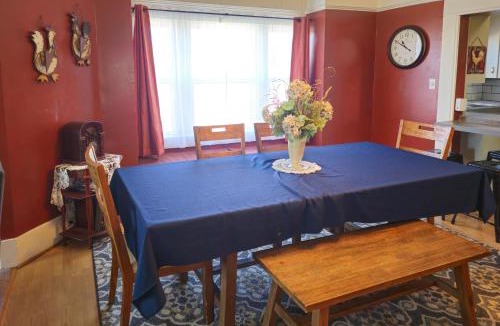 Bayview House | 'Bella Rose' Lovely Eureka Home Near Redwoods!