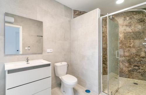 Alicante Villa | Bender House