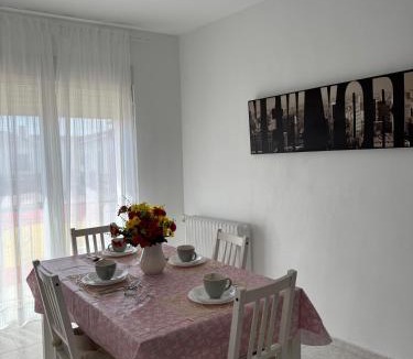 Mota del Cuervo Hotel | Berta Home