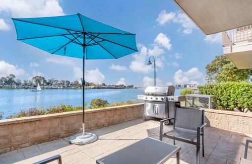 East Peralta Hotel | Best Western Plus Bayside Hotel