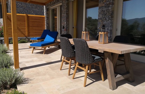 Samos House | Beta/Gamma Semi-detached houses reunited