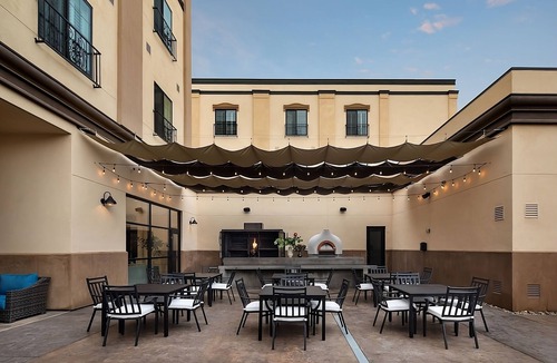 Winters Hotel | Better Choice for your Vacation! 2 Relaxing Units, Pets Allowed, Free Parking!