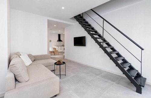 San Pedro Apartment | BHost - Regina III