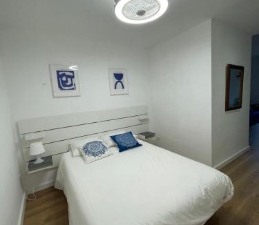 Valdepenas Apartment | Blanco y Añil Plaza