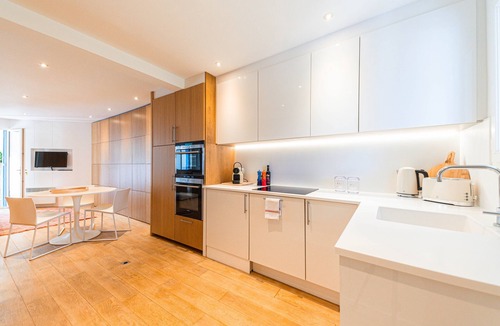 La Garde-Freinet Apartment | Bleu Indigo T2: Pool, AC, Parking, Central Location