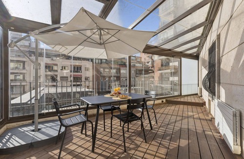 El Viso Apartment | Bright & Elegant 2BR with Terrace
