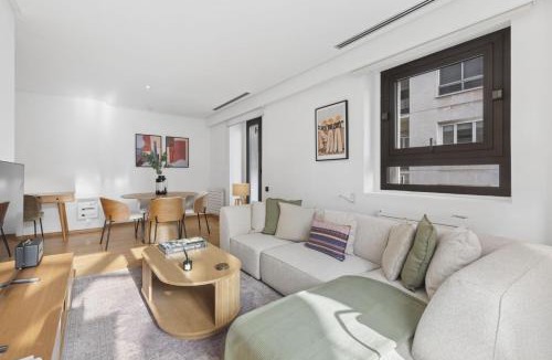 El Viso Apartment | Bright Elegant 2BR with Terrace