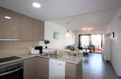Mar de Pulpi Apartment | Bright apartment with AC - 6 guests
