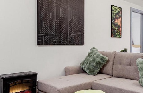 Inner Parkside Apartment | Bright & Modern 2BR 2Bath Near SFSU & Transit