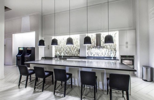 North San Jose Condo | Bright Verdant 2BR Retreat with Lounge & Pool