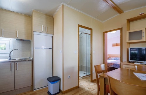 Balea House | Bungalow 'C' with Private Pool, Private Terrace and Wi-Fi