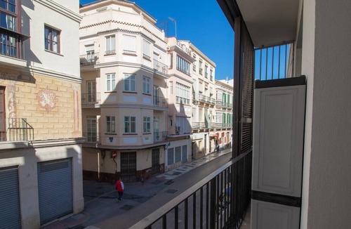Malaga Historic Centre Apartment | C35 · Open Plan Studio in Carreteria