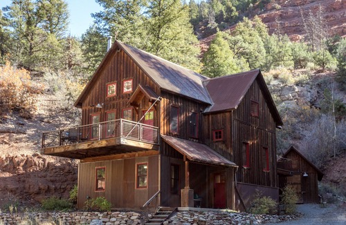 Placerville Cabin | Canyon Hideaway An Angler's Dream