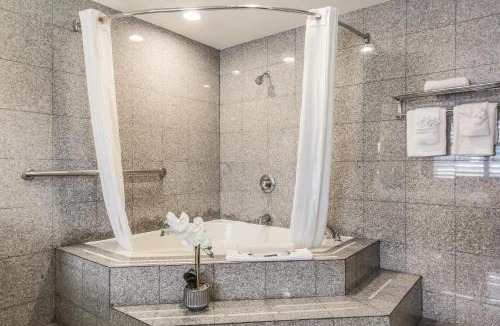 Munras Avenue Hotel | Carmel Hill Lodge