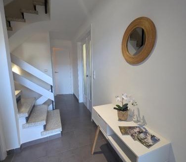 Amer House | Casa adossada - Ideal per a famílies