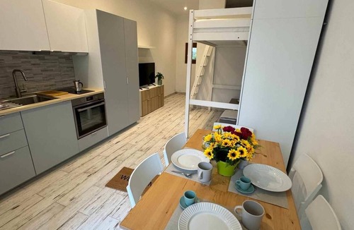Procchio Apartment | Casa Bruno - Studio Apartment, Sleeps 4
