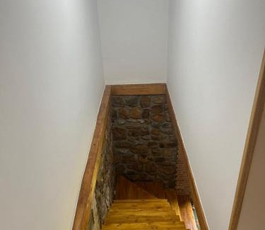 Solorzano House | Casa CABAÑA