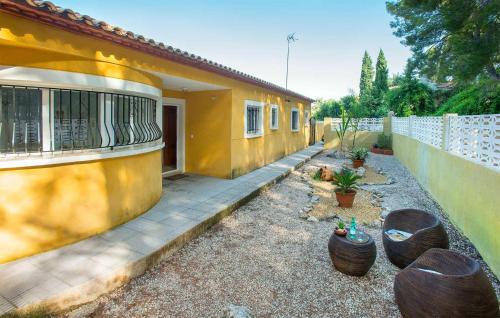 Orba Villa | casa del bosque