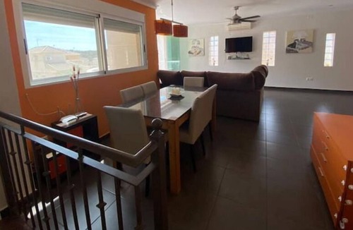 Pinar de Campoverde House | Casa Jakelway