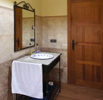 Navas de Oro House | Casa Las Torres