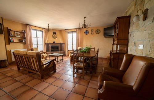 Pinilla de los Barruecos House | Casa Rural Chanin 1 - 2