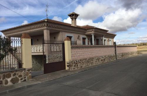 Guadamur House | Casa Rural Egipto Parque Puy Du Fou a 12 kilómetros
